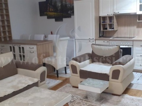 Jap me qira banesen 75m2 kati i -VIII- / Prishtine