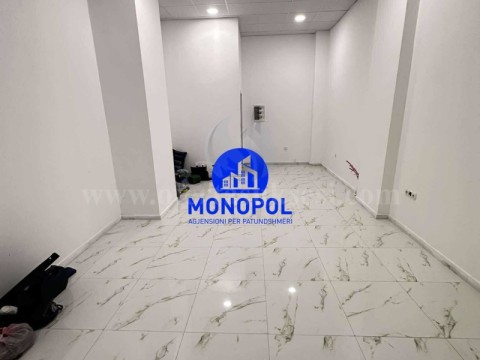 Jap me qira lokalin 33m2 kati perdhes/Fushe Kosove