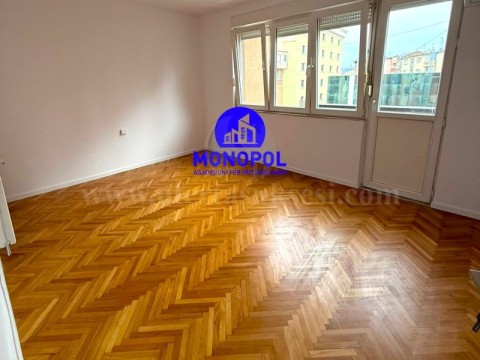 Jap me qira banesen-ZYREN 40m2 kati i -IV-/Prishtine