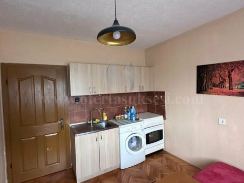 Jap me qira banesen 50m2 kati i -II-/Prishtine 