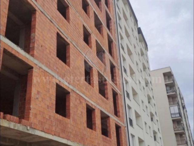 Shes banesen 88m2 kati i -VIII- / Fushe Kosove 
