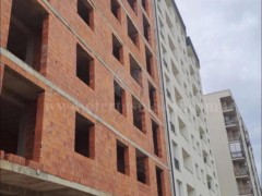 Shes banesen 88m2 kati i -VIII- / Fushe Kosove 